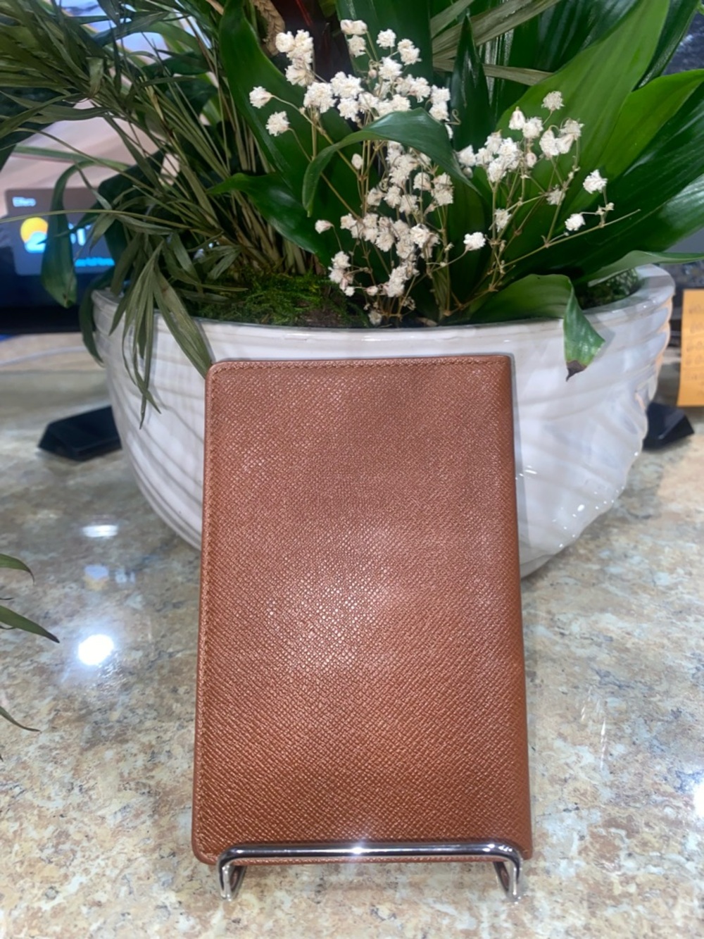Louis Vuitton Vintage Brown Taiga Leather Card Holder Wallet SP0968 EUC - Picture 3 of 14